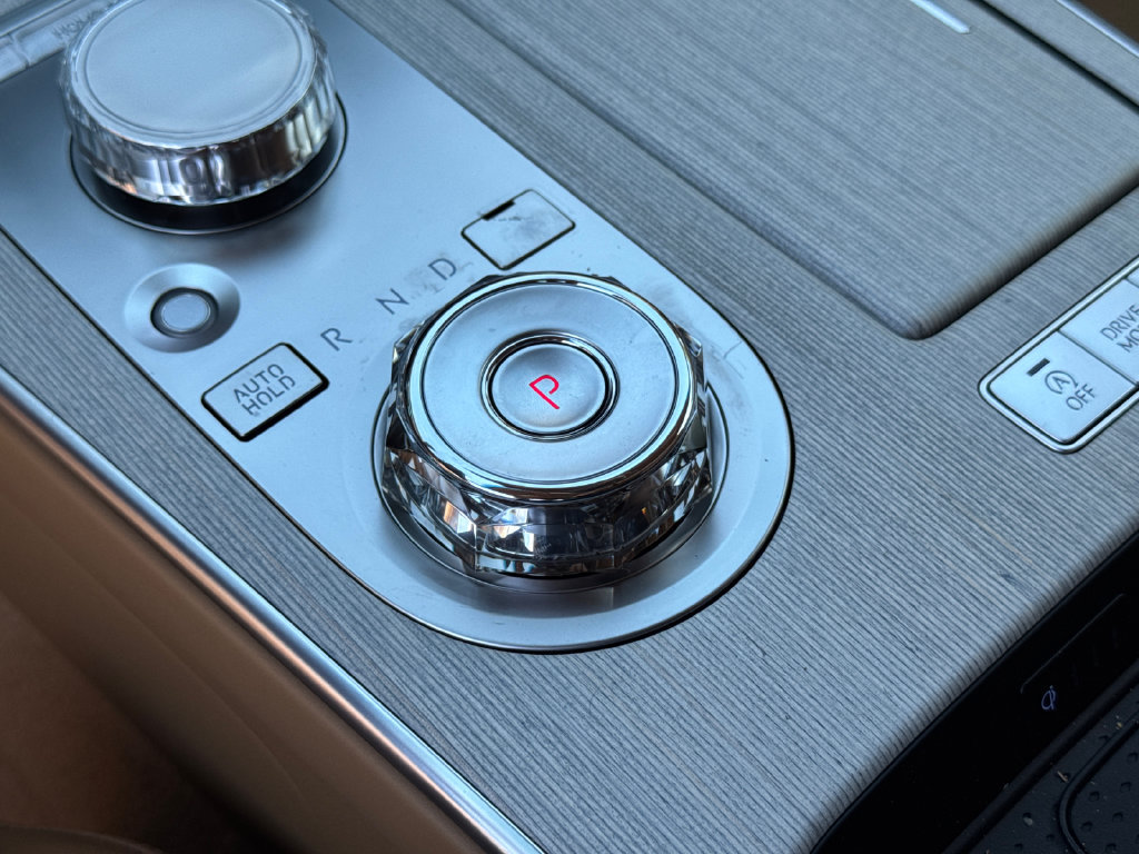 New 2027 Genesis G80 2.5T Advanced AWD/4WD image 31
