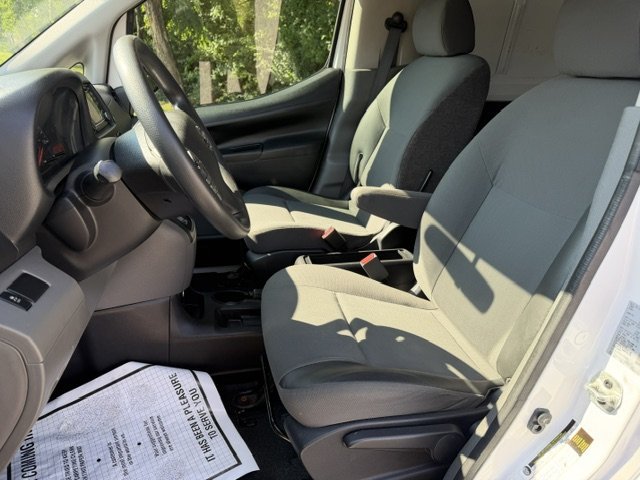Used 2019 Nissan NV200 S w/ Back Door Glass Package FWD image 11