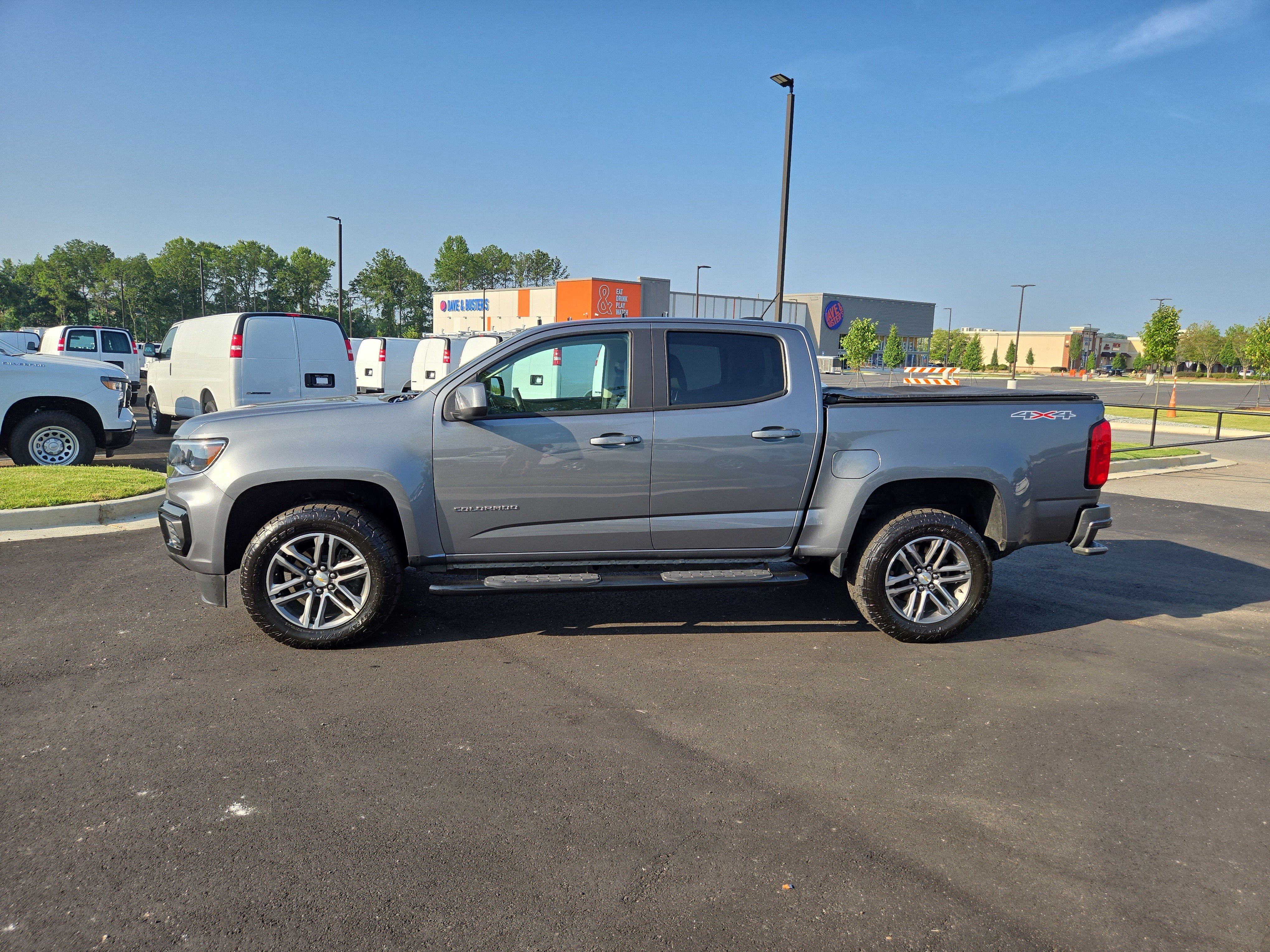 Certified 2022 Chevrolet Colorado W/T w/ Custom Special Edition AWD/4WD image 14
