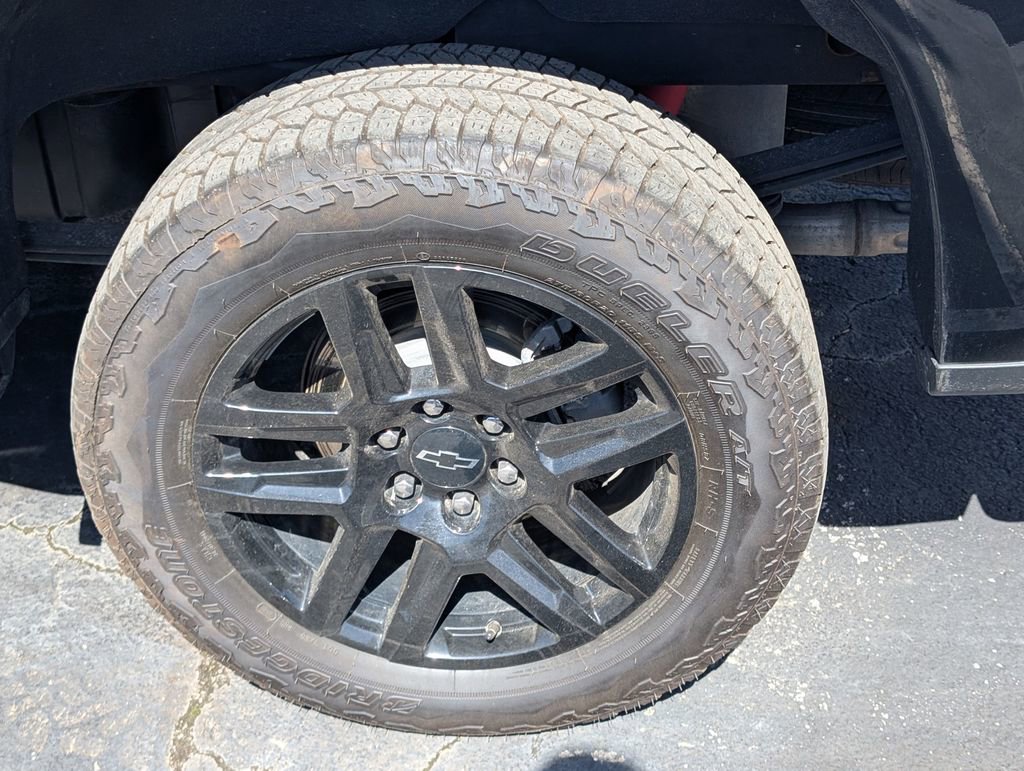 Used 2024 Chevrolet Silverado 1500 LT Trail Boss w/ Protection Package image 10