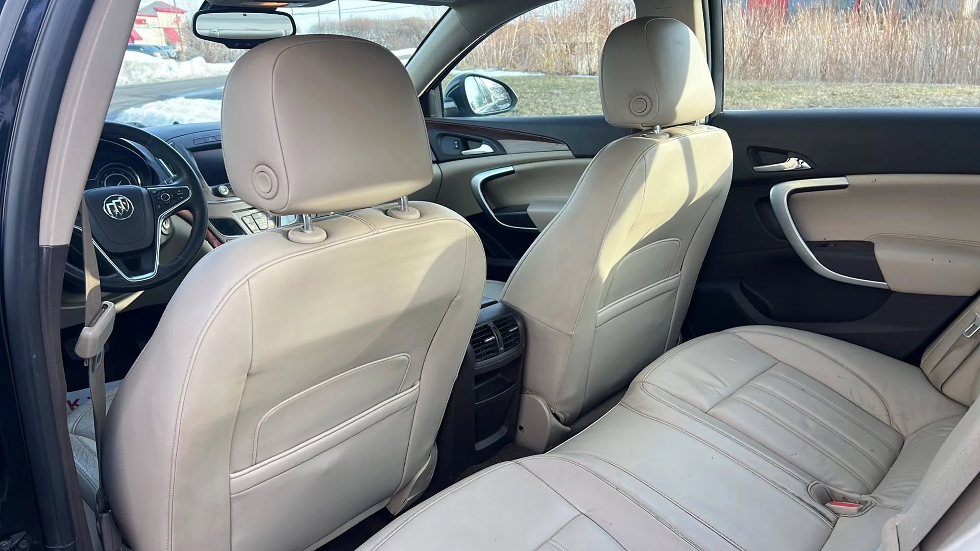 Used 2014 Buick Regal AWD image 16