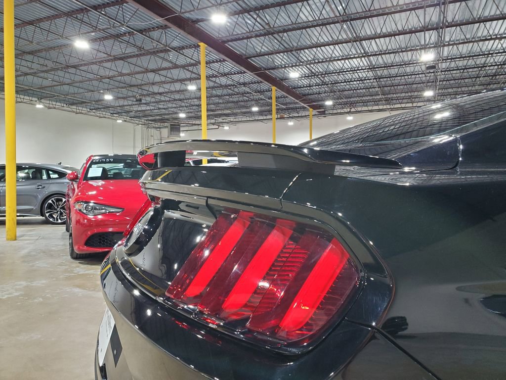 Used 2017 Ford Mustang GT Premium image 41