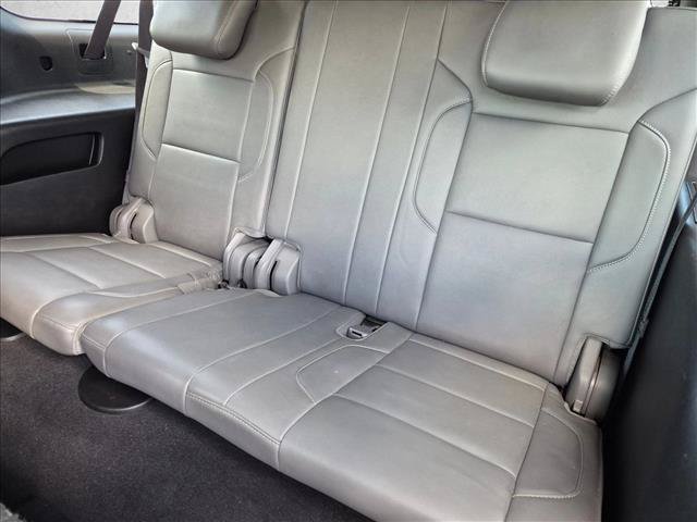 Used 2019 Chevrolet Suburban LT RWD image 19