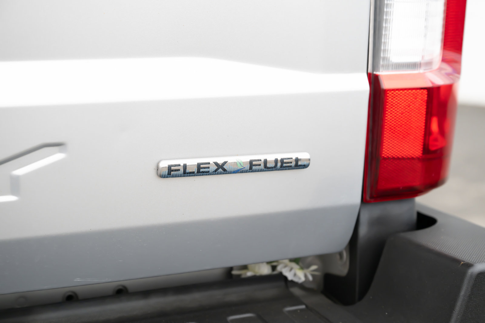 Used 2019 Ford F350 Lariat image 17