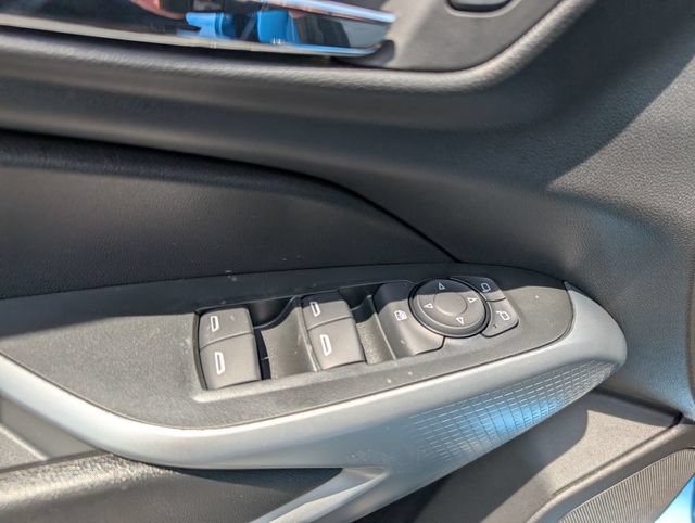 New 2026 Chevrolet Trax LS w/ LS Convenience Package FWD image 15