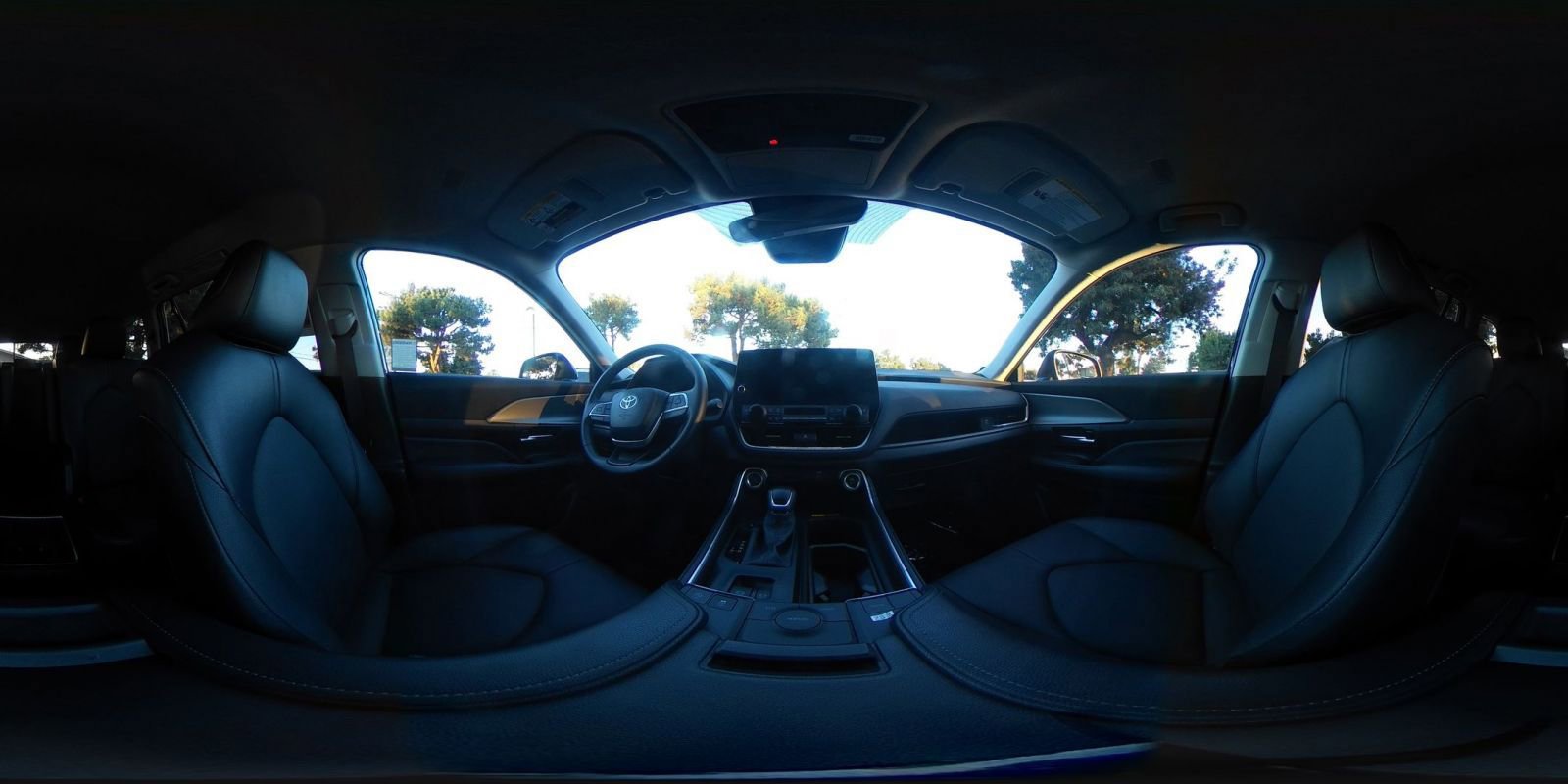 Used 2025 Toyota Grand Highlander FWD image 39