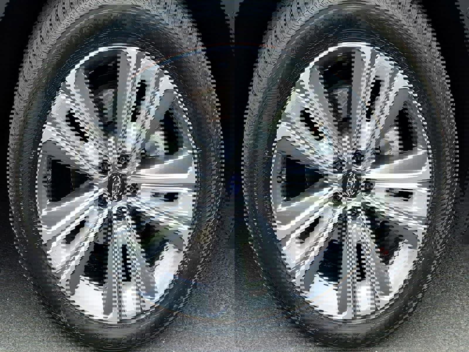 Certified 2023 Subaru Solterra AWD image 10