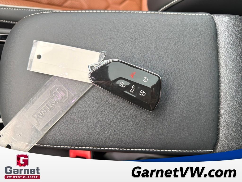 New 2026 Volkswagen Tiguan SEL R-Line image 24