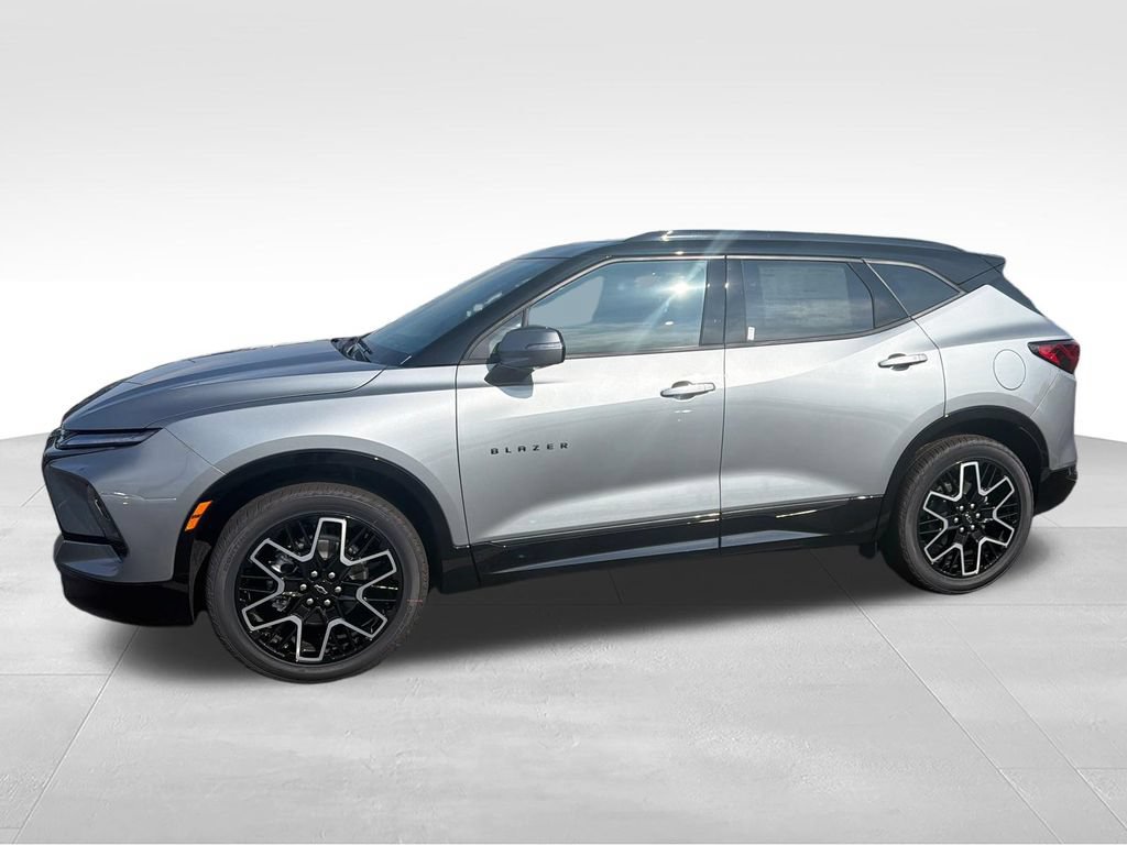 New 2026 Chevrolet Blazer RS w/ Driver Confidence II Package AWD/4WD image 2