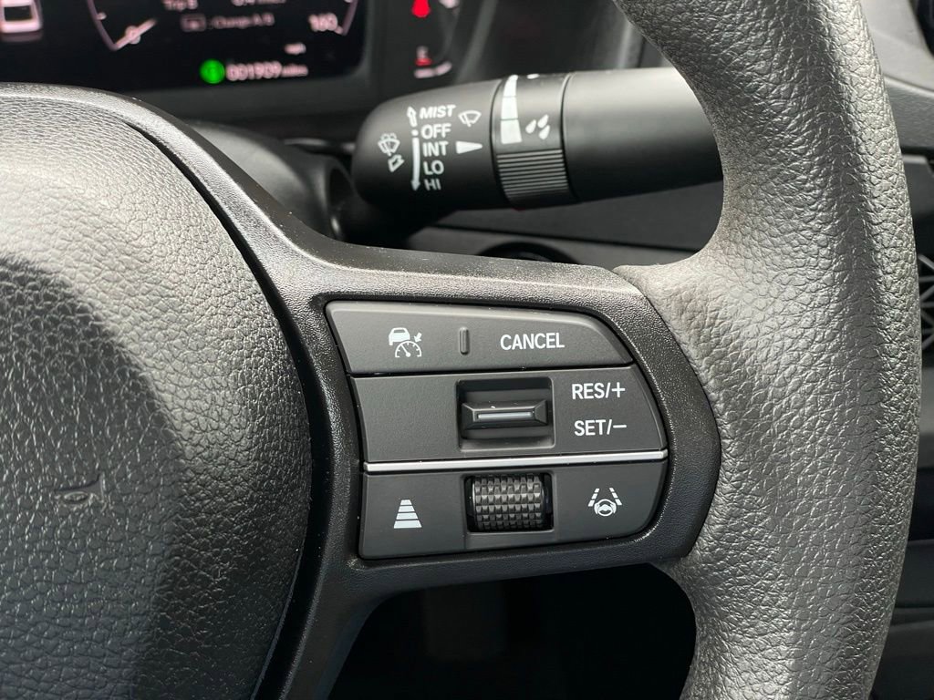 Certified 2025 Honda Accord LX image 14