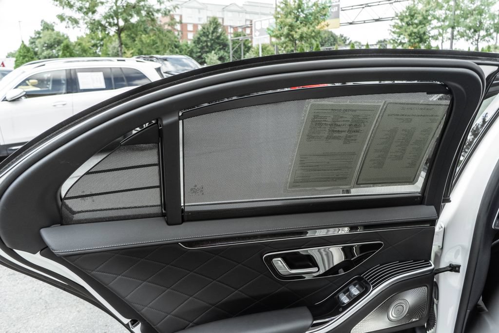 Used 2021 Mercedes-Benz S 580 4MATIC Sedan w/ AMG Line image 27