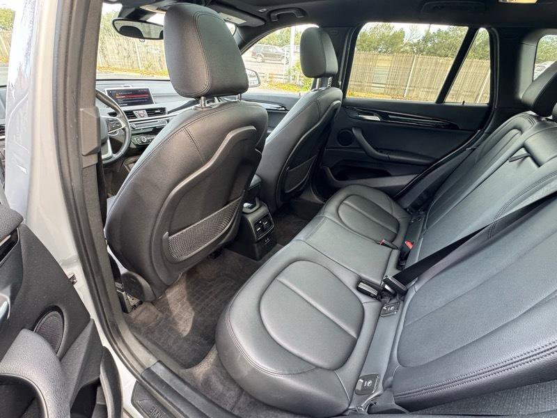 Used 2021 BMW X1 xDrive28i w/ Premium Package image 14