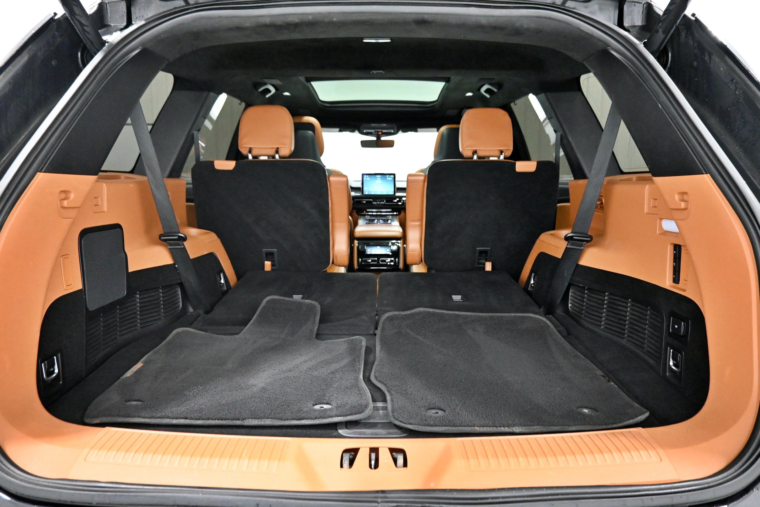 Used 2021 Lincoln Aviator Black Label AWD/4WD image 36