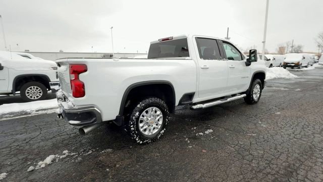 Used 2024 Chevrolet Silverado 2500 LT AWD/4WD image 8