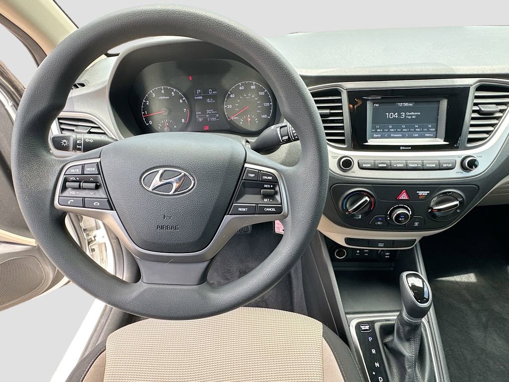 Used 2021 Hyundai Accent SE FWD image 11