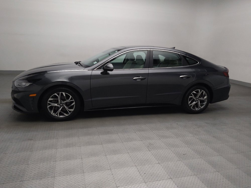 Used 2022 Hyundai Sonata SEL w/ Convenience Package image 2