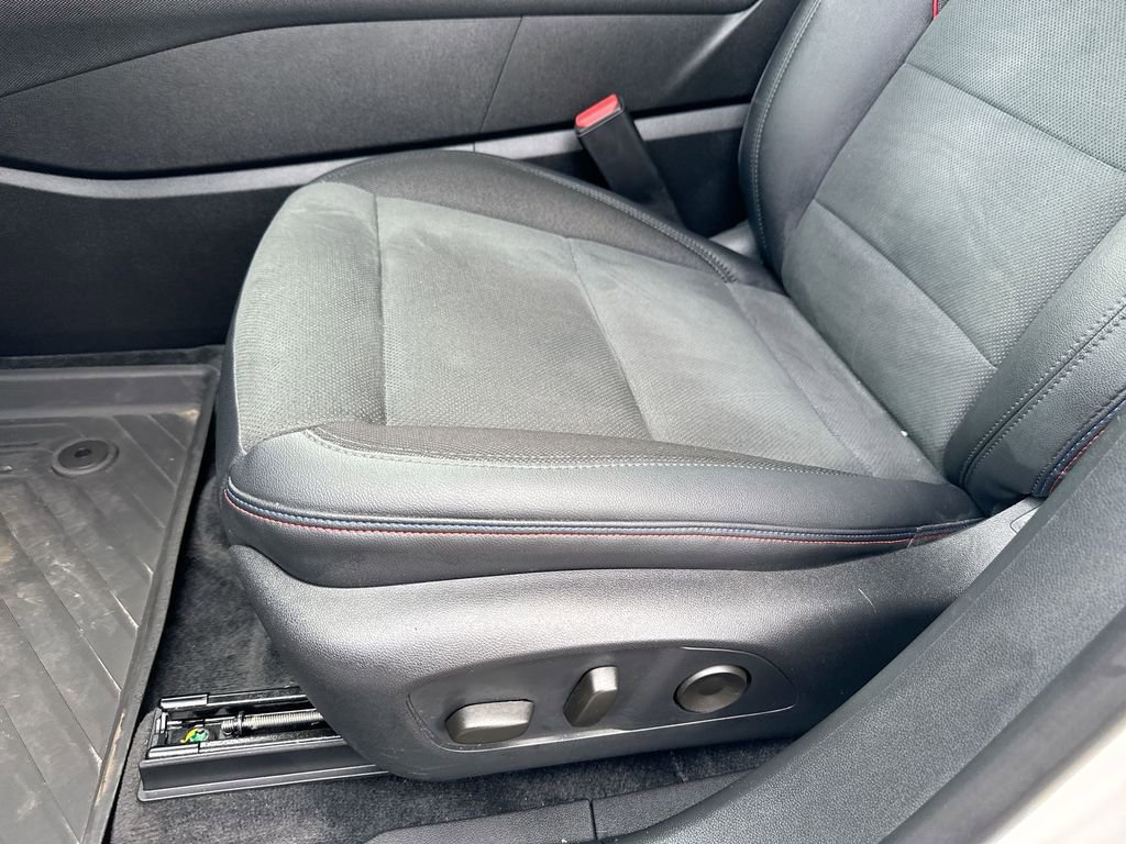 Certified 2024 Chevrolet Blazer EV RS image 11