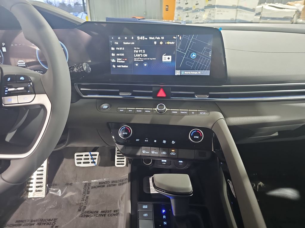 New 2026 Hyundai Elantra Sport image 21