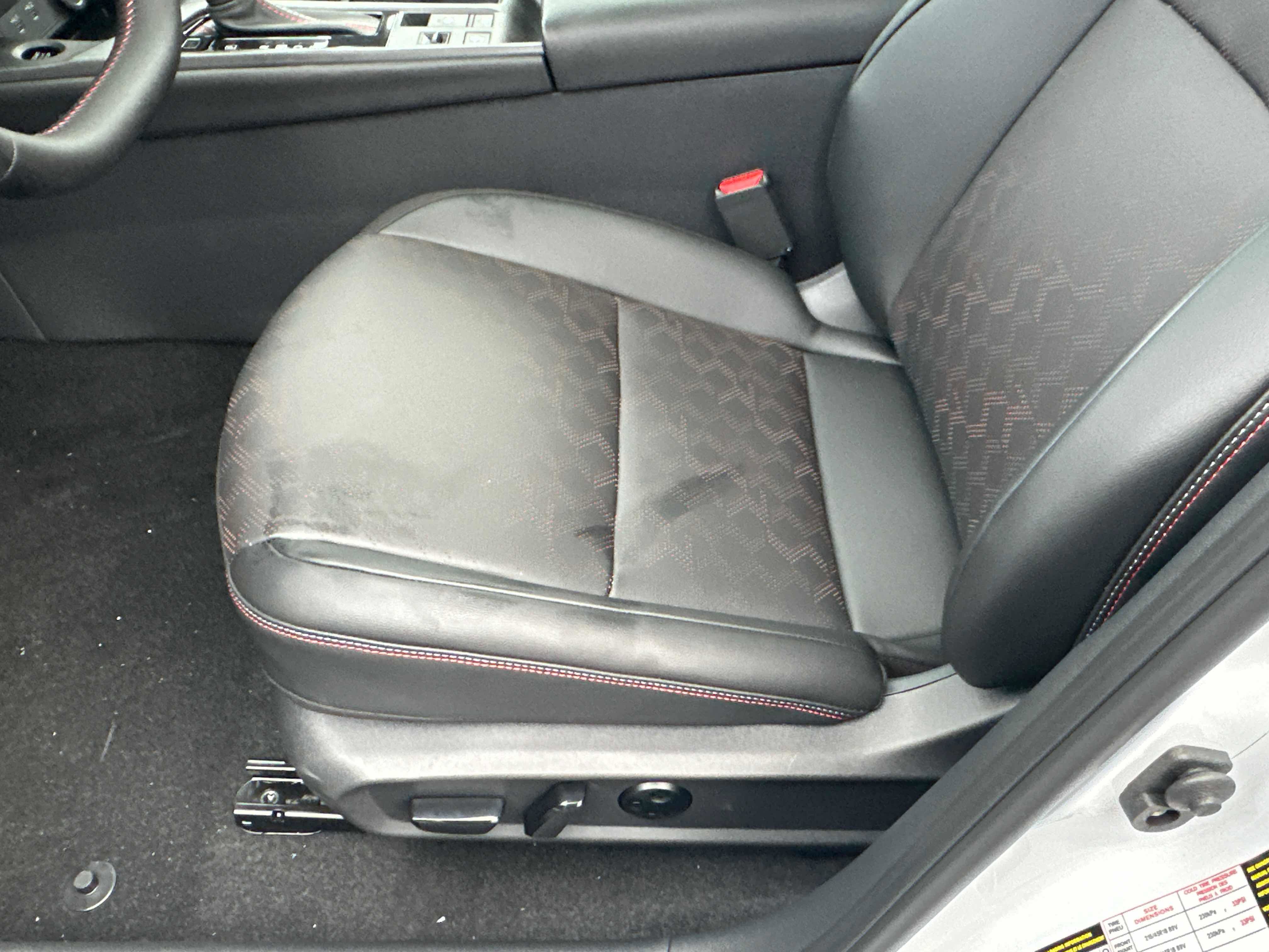 New 2026 Nissan Sentra SR w/ SR Premium Package image 24