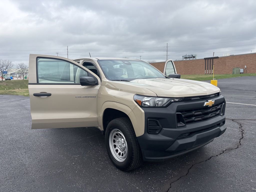Used 2024 Chevrolet Colorado W/T image 22