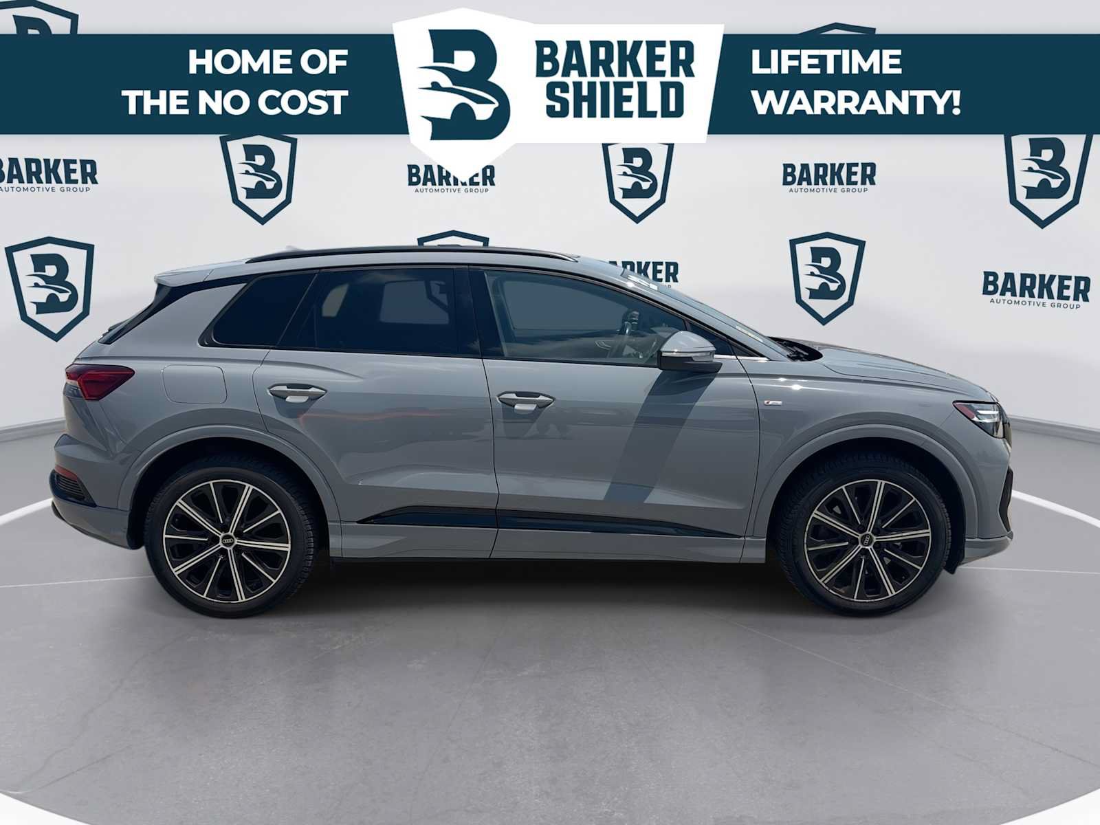 Used 2022 Audi Q4 e-tron Prestige AWD/4WD image 10