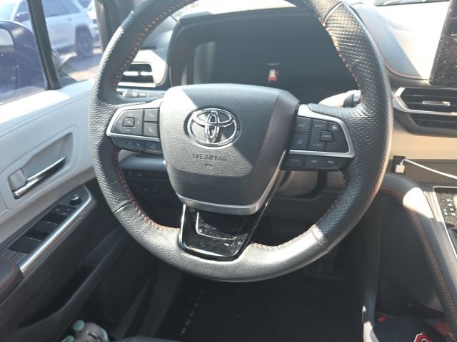 Used 2022 Toyota Sienna XSE w/ XSE Plus Package FWD image 9