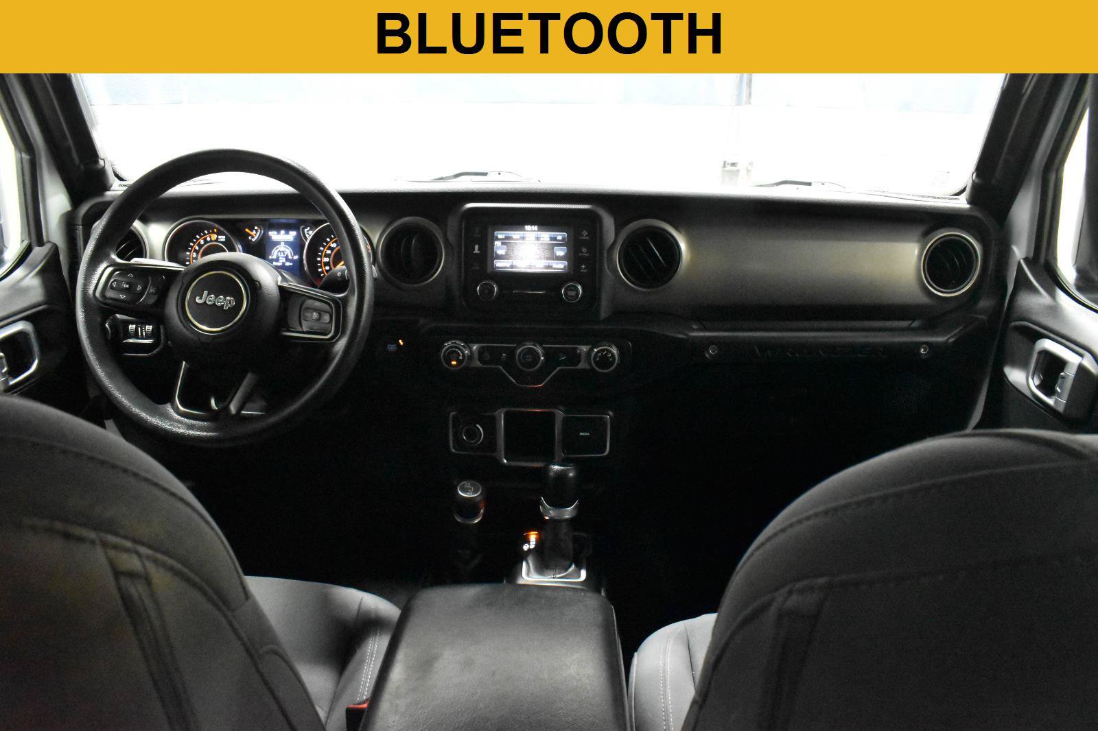 Used 2018 Jeep Wrangler Unlimited Sport AWD/4WD image 2