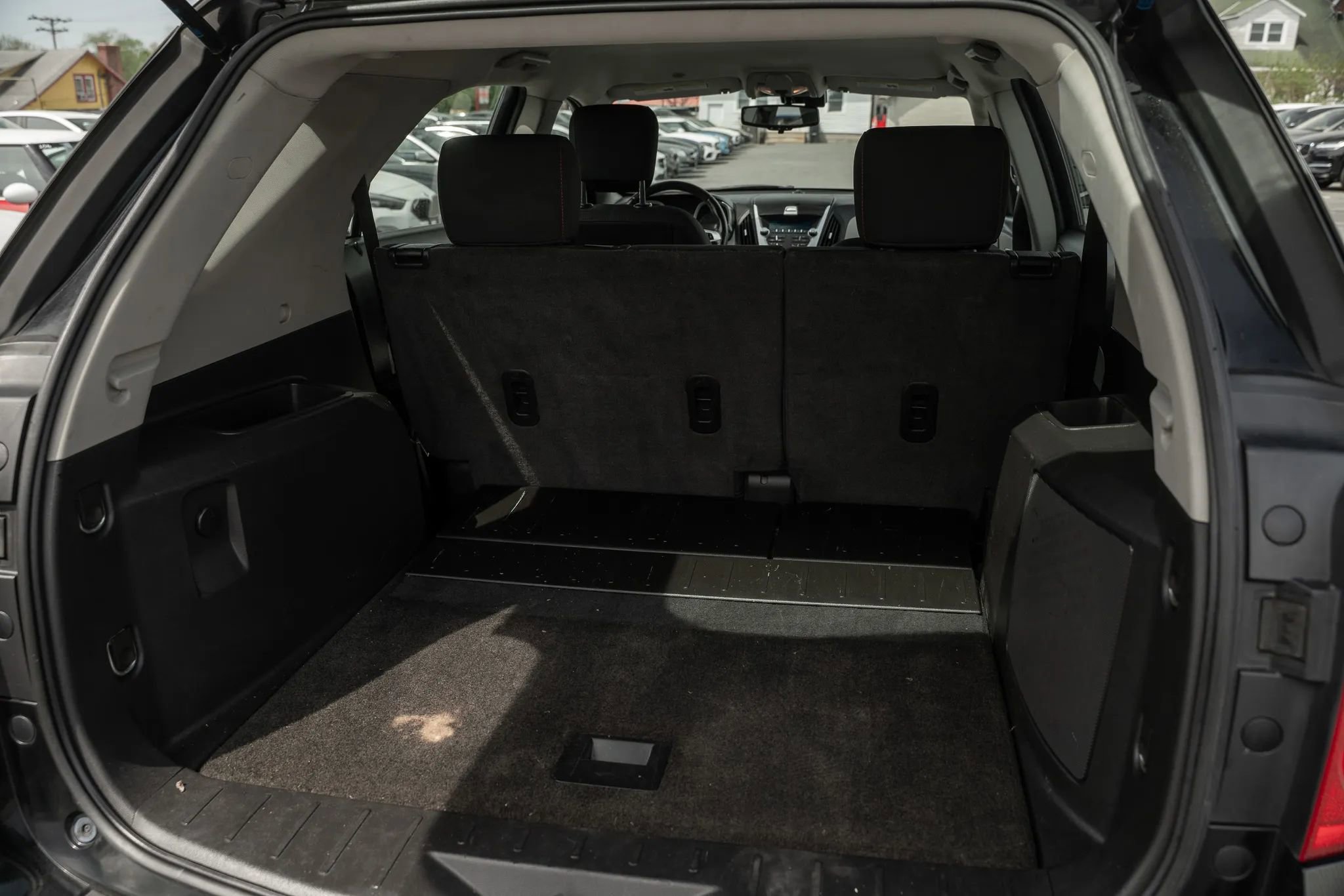 Used 2011 Chevrolet Equinox LS w/ Bluetooth Package FWD image 9