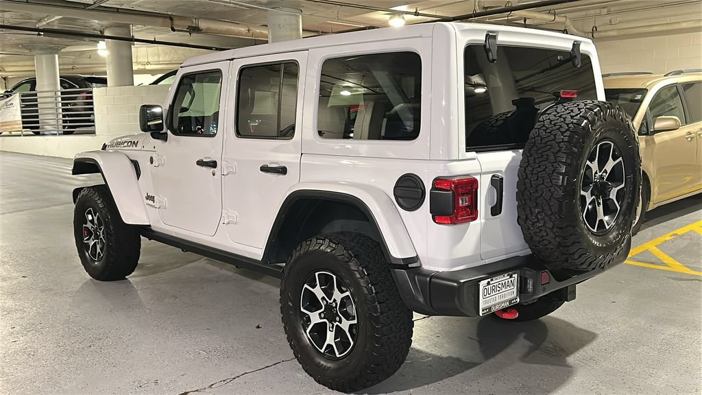 Used 2022 Jeep Wrangler Unlimited Rubicon w/ LED Lighting Group AWD/4WD image 3