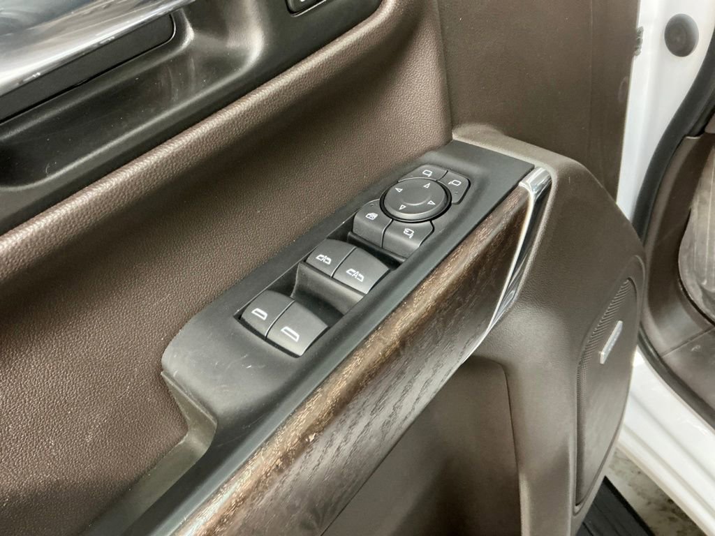 Used 2022 GMC Sierra 1500 Denali w/ Denali Premium Package image 12