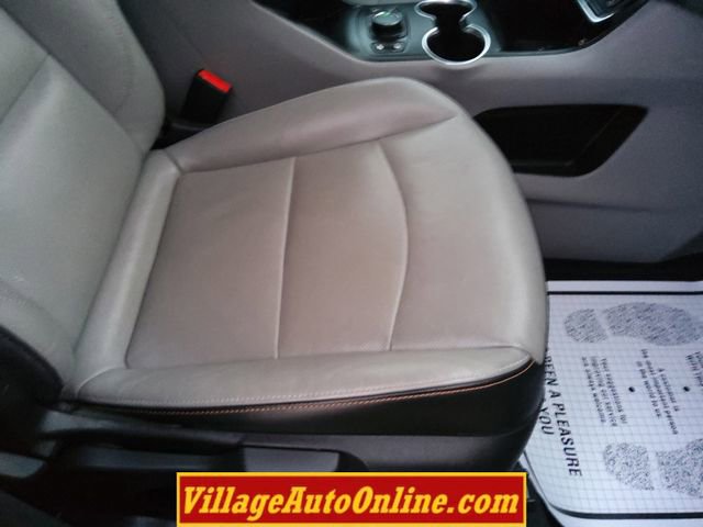 Used 2019 GMC Terrain SLT image 32