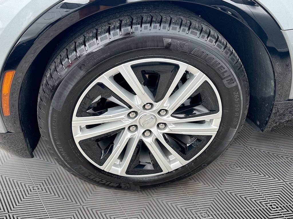 Used 2024 Cadillac Lyriq Tech RWD image 32