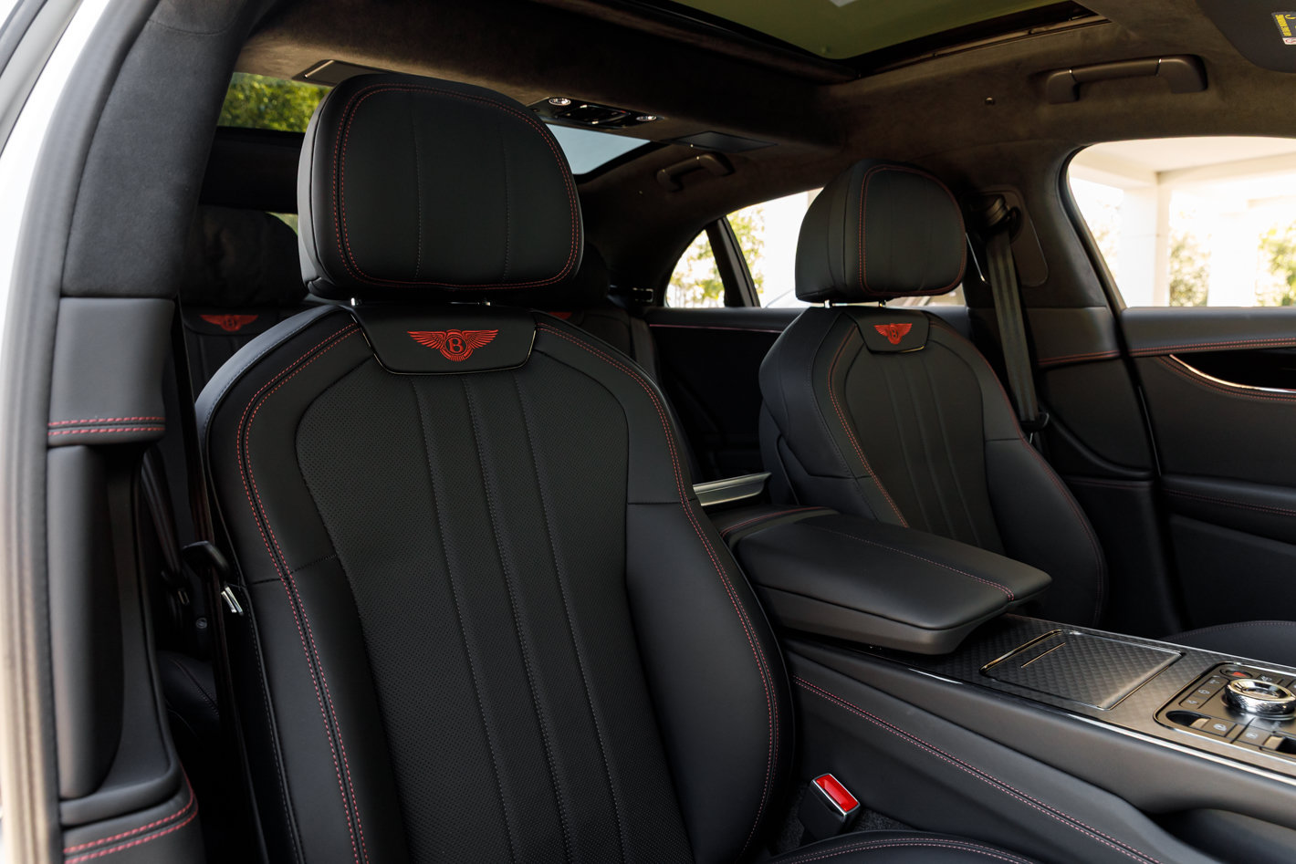 Used 2026 Bentley Flying Spur V8 AWD/4WD image 25