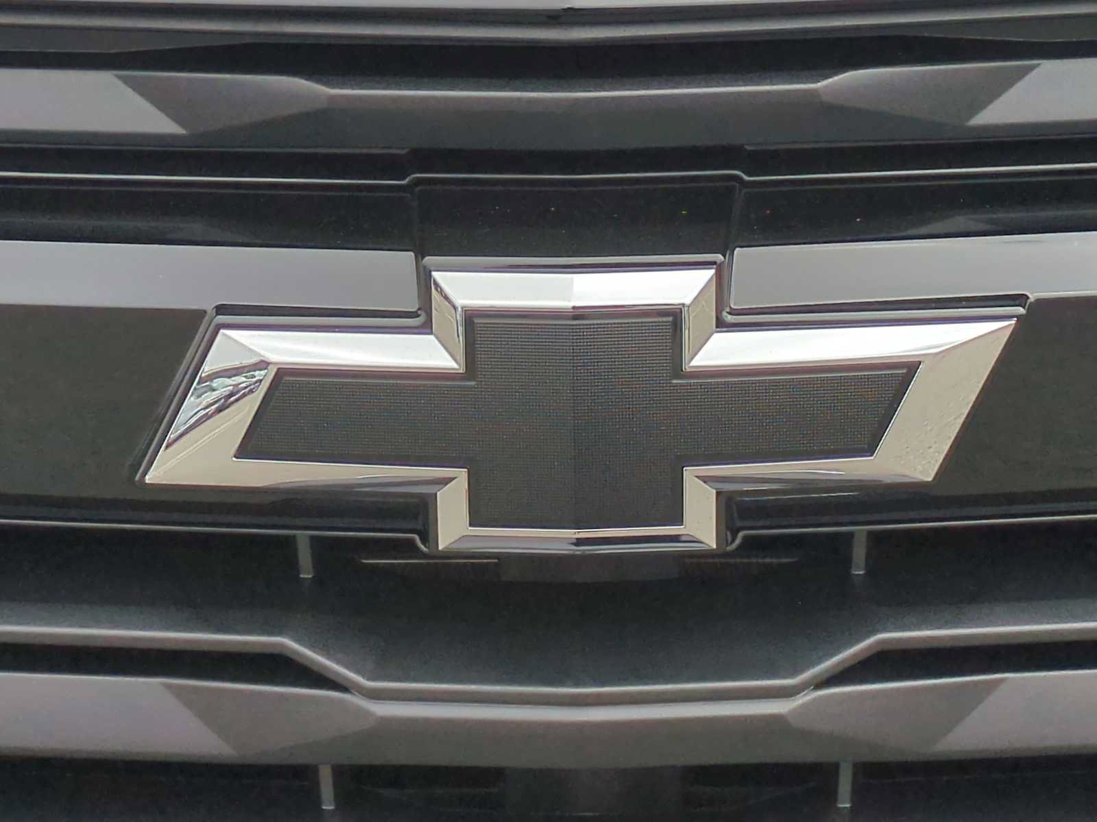 New 2026 Chevrolet Colorado Z71 w/ Midnight Edition AWD/4WD image 8