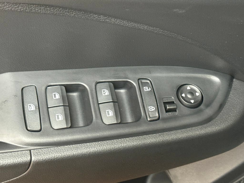 New 2026 Hyundai Venue SEL FWD image 22