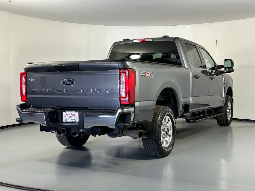 Used 2024 Ford F250 XLT image 7