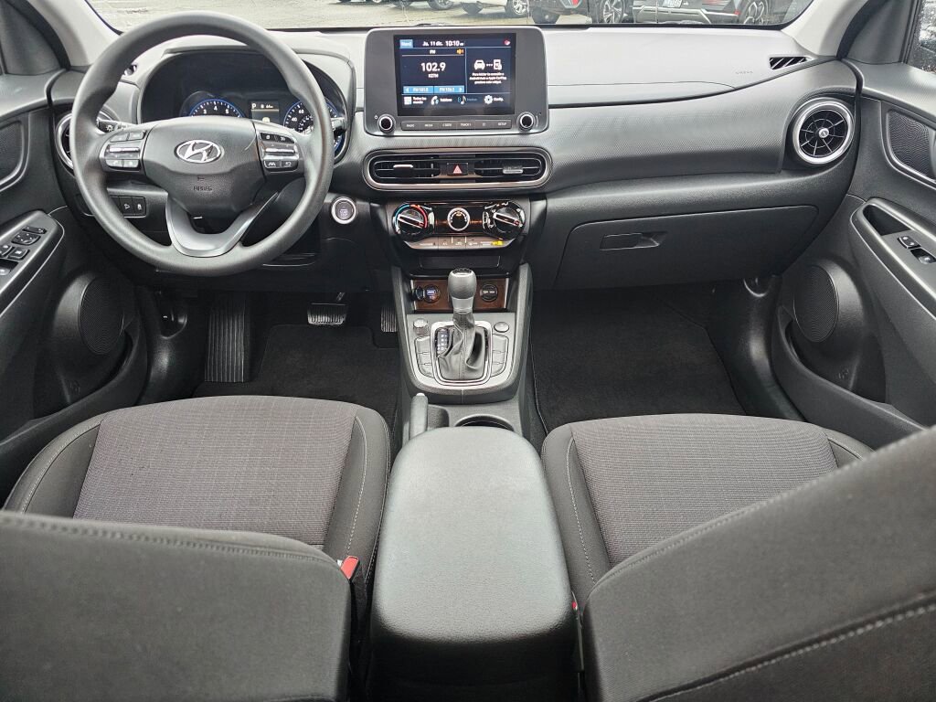 Used 2023 Hyundai Kona SEL image 15