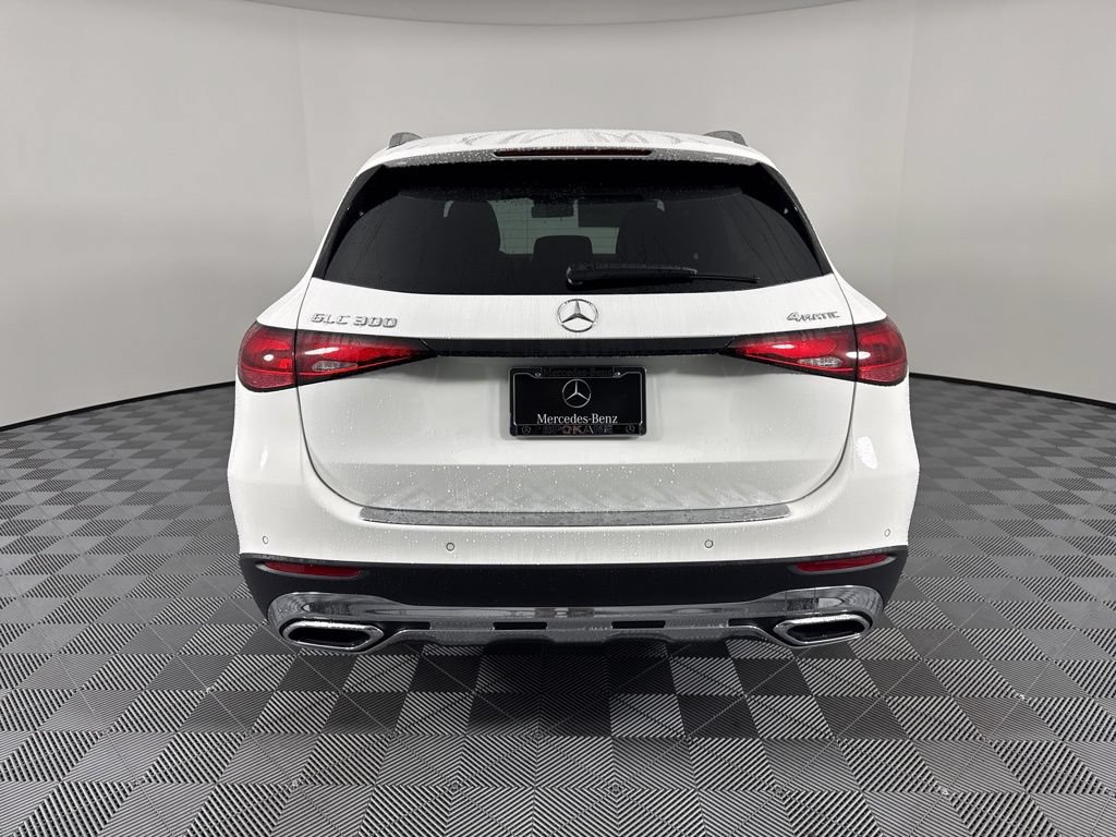 Certified 2026 Mercedes-Benz GLC 300 4MATIC image 4