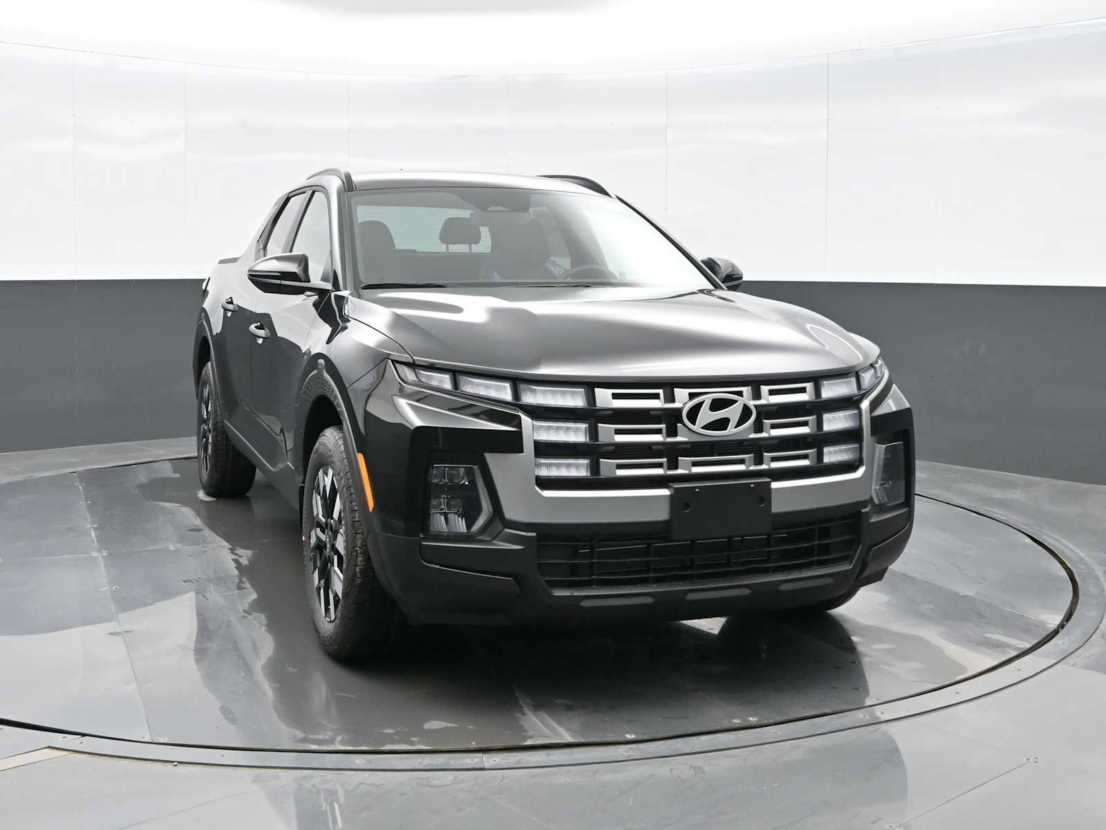 New 2025 Hyundai Santa Cruz SEL video 2