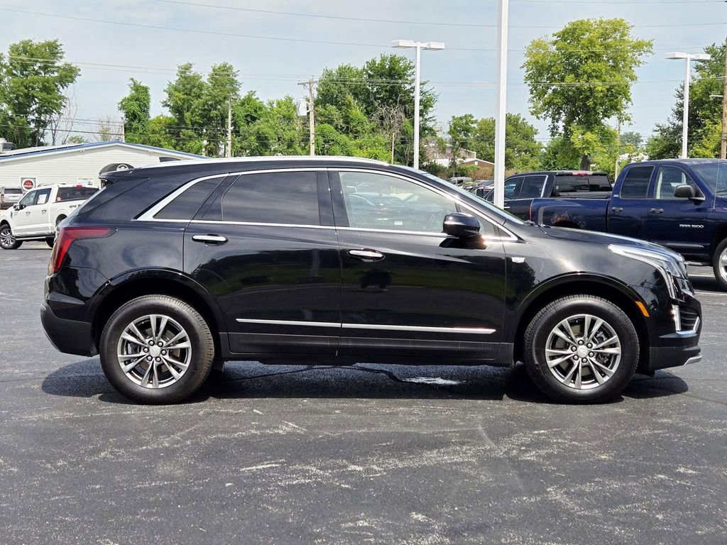 Used 2022 Cadillac XT5 Premium Luxury image 2