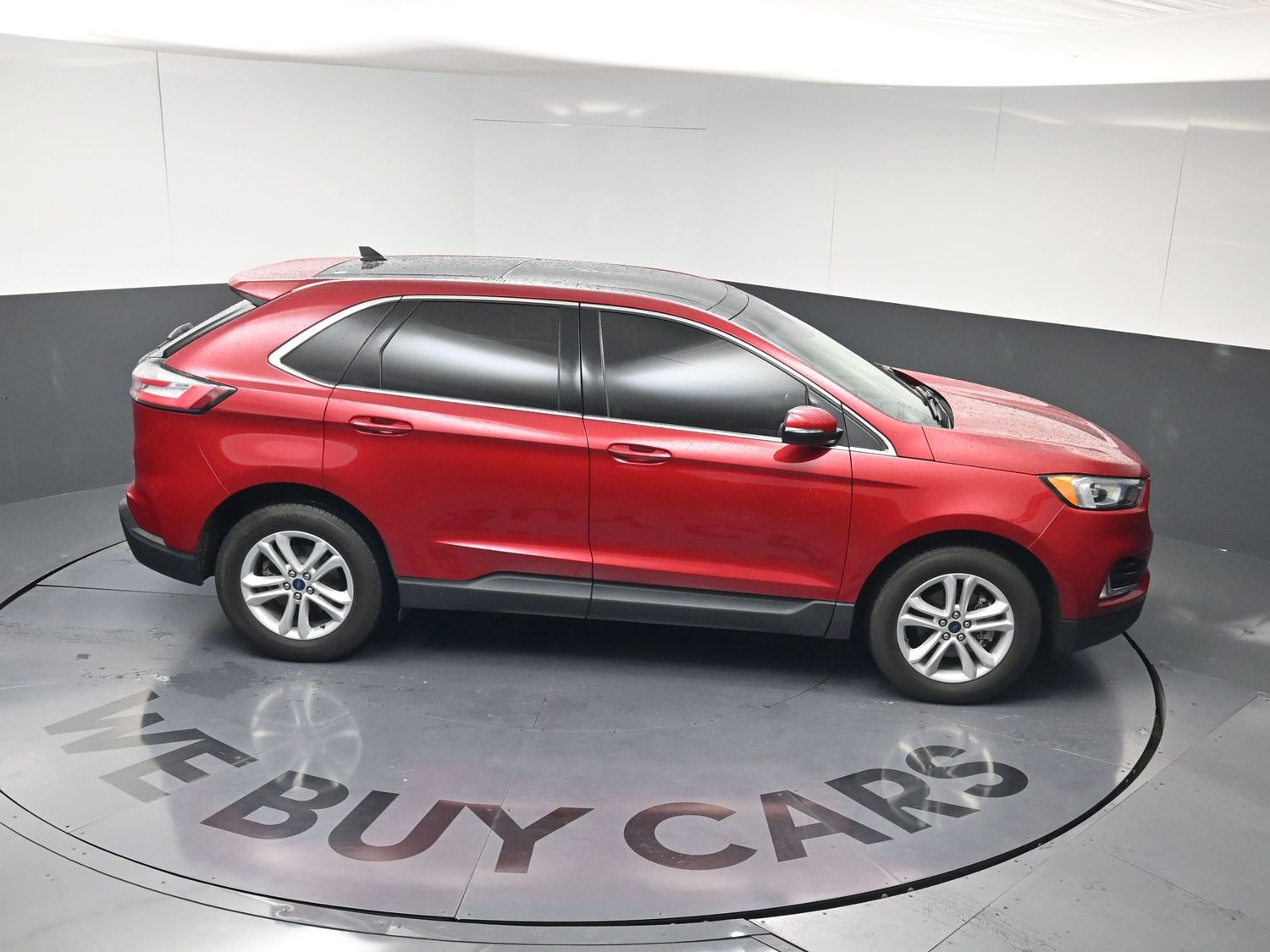 Used 2020 Ford Edge SEL w/ Convenience Package FWD image 16