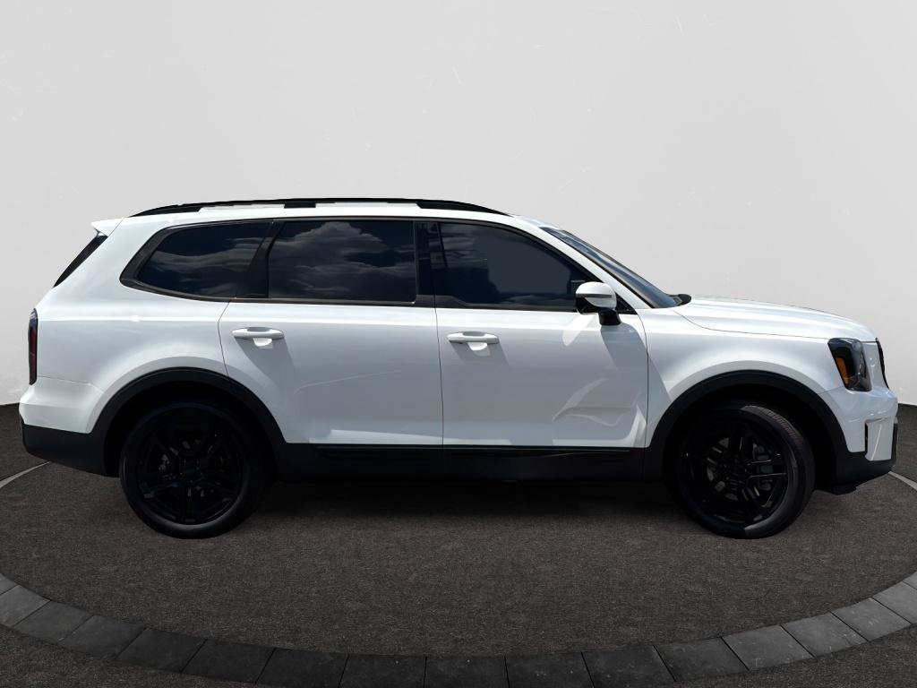 Used 2025 Kia Telluride SX Prestige X-Line AWD/4WD image 4