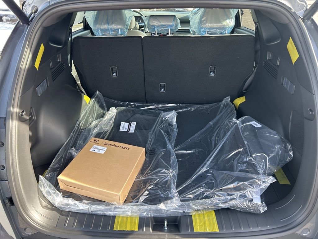 New 2026 Hyundai Tucson Limited image 30