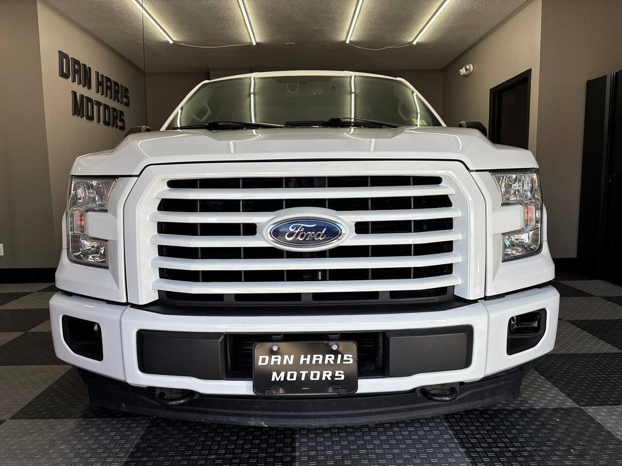 Used 2017 Ford F150 XL w/ XL Power Equipment Group AWD/4WD image 5