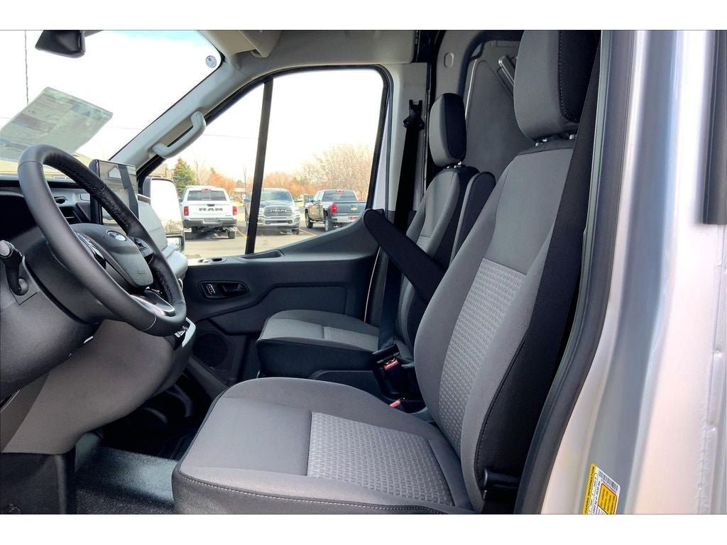 New 2026 Ford Transit 250 148 Medium Roof Extended AWD image 10