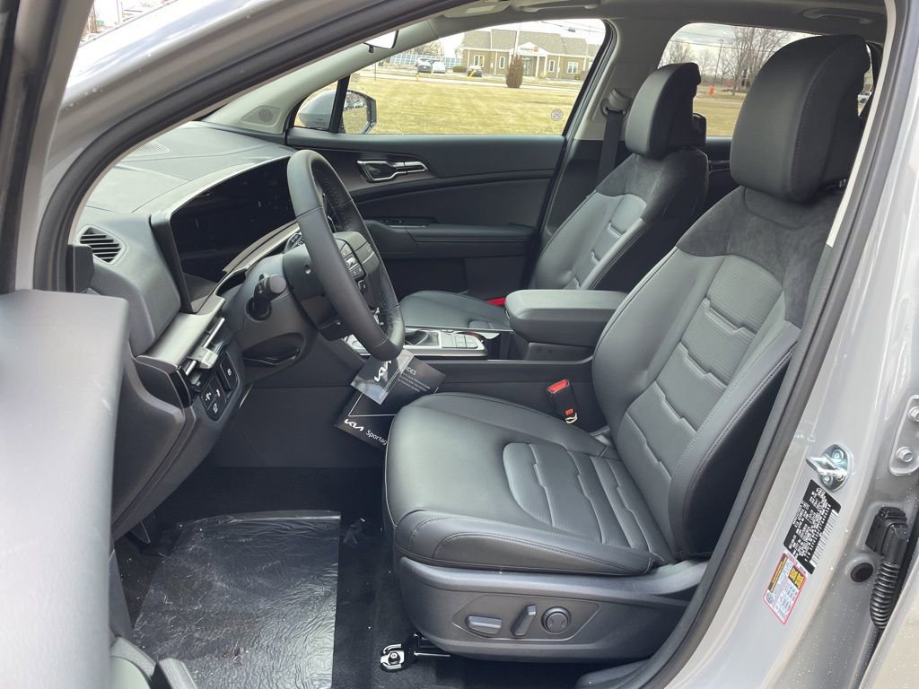 New 2026 Kia Sportage SX image 8