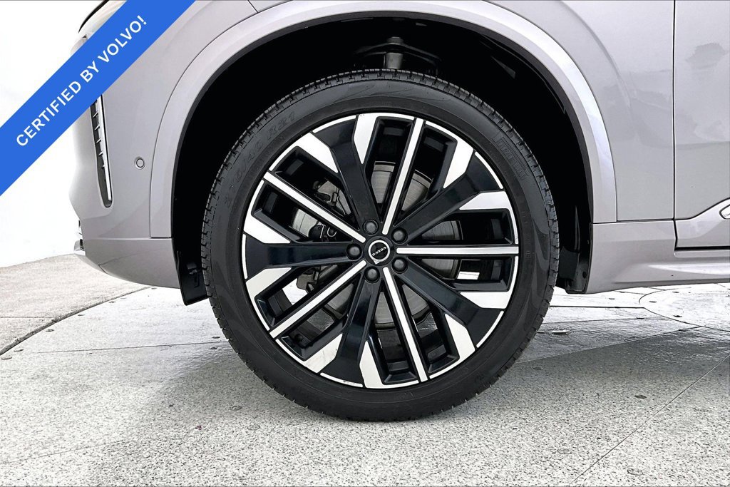 Certified 2026 Volvo XC90 B5 Plus w/ Protection Package Premier AWD/4WD image 10