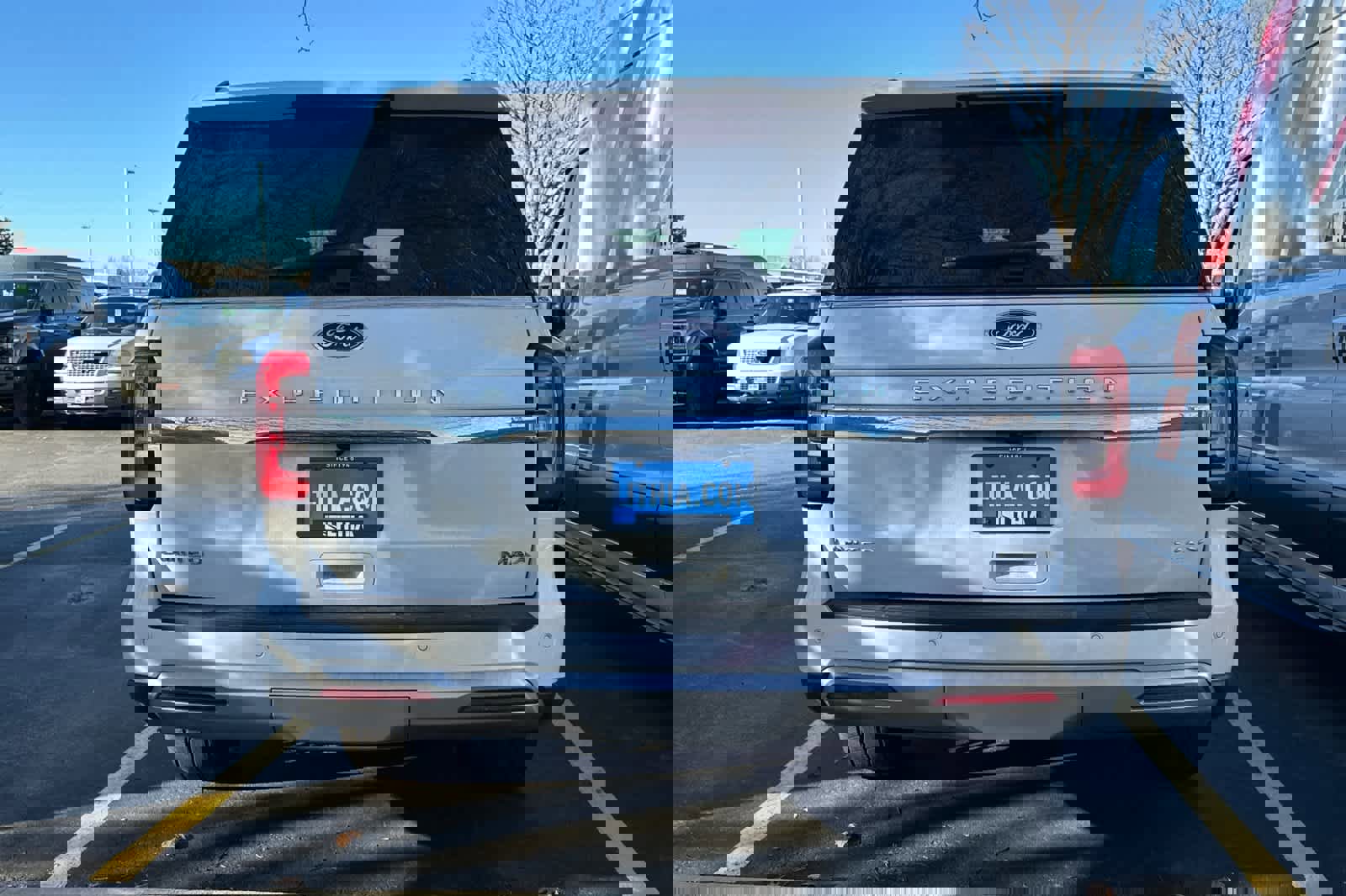 Used 2022 Ford Expedition Max Limited image 4