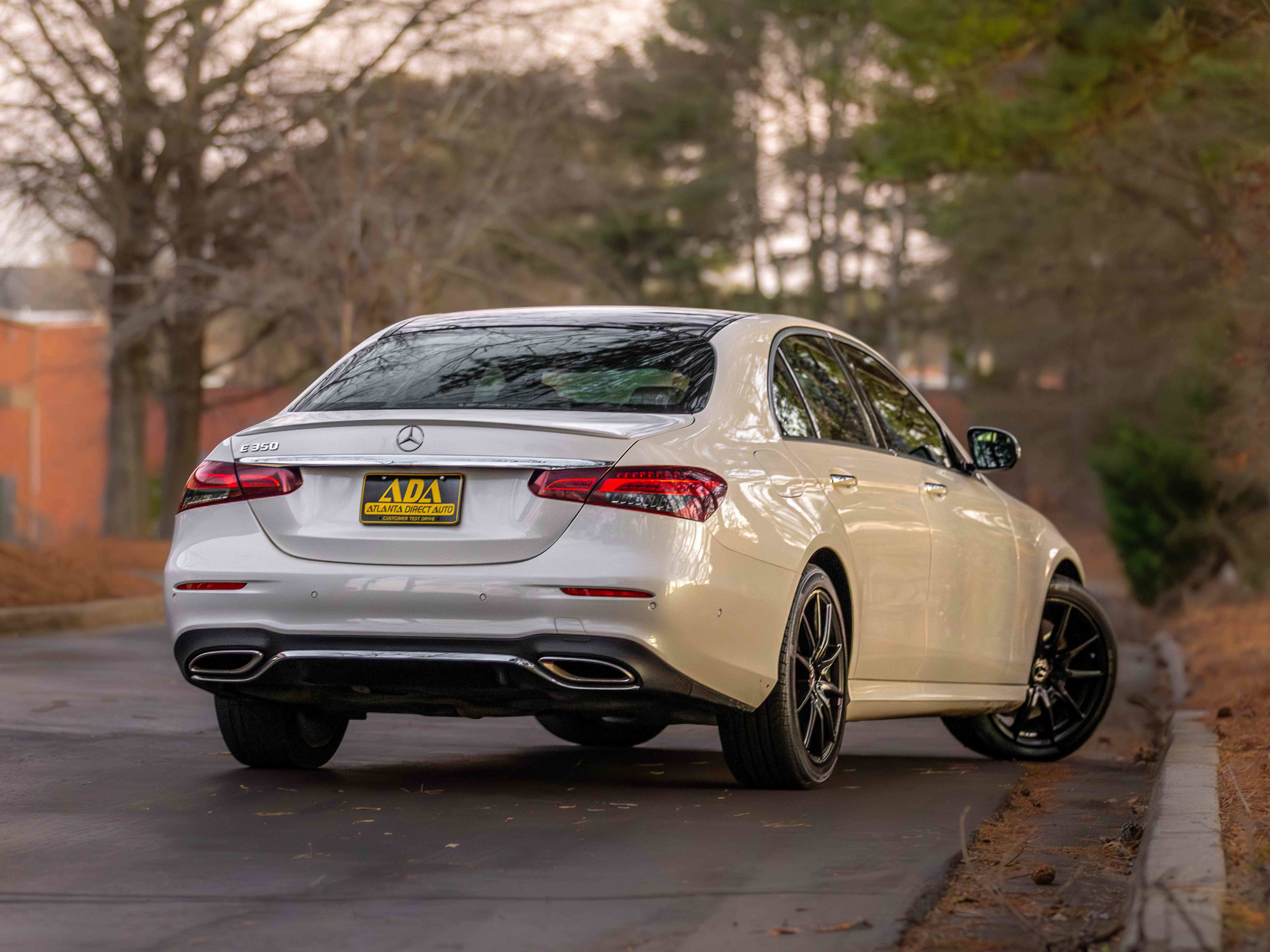 Used 2021 Mercedes-Benz E 350 Sedan w/ Premium Package image 4