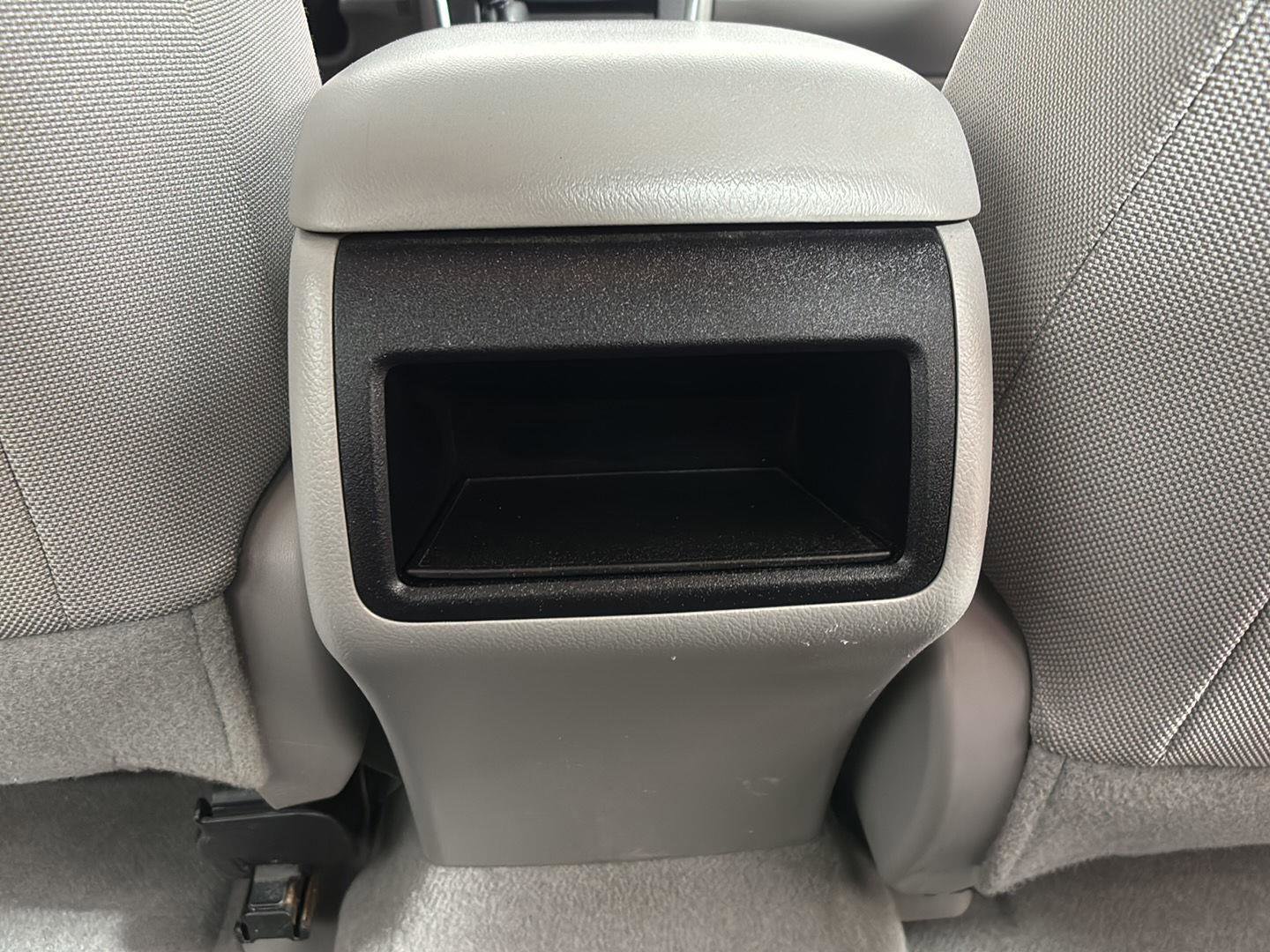 Used 2015 Toyota Camry LE FWD image 19